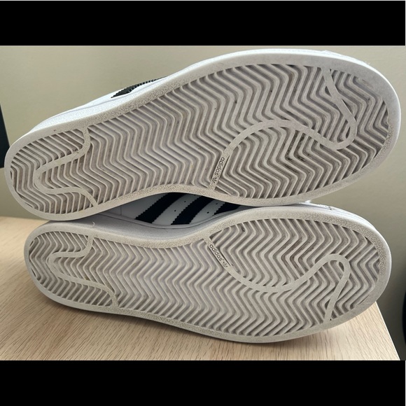 ADIDAS Superstar - Picture 4 of 4